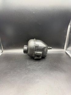 бачок розширювальний BMW G01 X3 2018-2024 17138610661 17138610661 фото