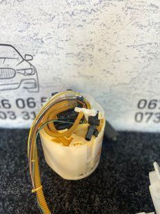 насос топливный в баке BMW 530i G30; 2018-2024 16119468602 фото