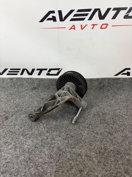 Кронштейн обвідного ролика BMW X5 Xdrive F15 2012-2018 11288699873 11288699873 фото