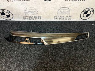 Накладка торпедо права сторона (підсвітка) 51459378022 BMW 530 Xi G30 2017-2024 51459378022 фото
