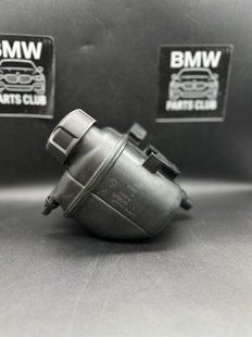 бачок расширительный BMW 530i G30; 2018-2024 17139485733 фото