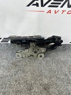 Петля капоту ліва BMW G20 330I 2018-2024 41008494431 41008494431 фото