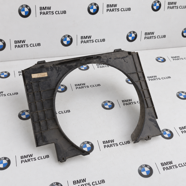 Кожух вентилятора (дифузор) BMW 7 Series E23 17111177833 17111177833 фото