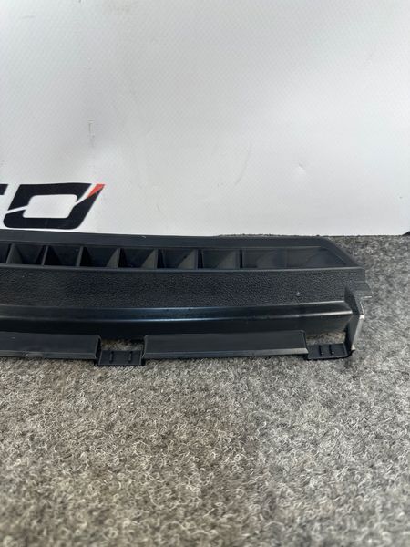 Решітка обдуву лобового скла BMW 3 G20 51456831283 51456831283 фото