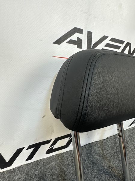 Підголовник заднього ряду BMW 330I G20 2018-2024 2207948062 52207948062 фото