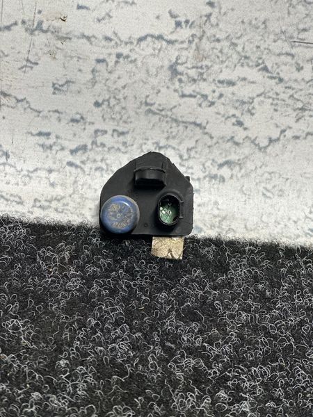 Підсвітка порогу ліва 63177478447 BMW X3 G01 2018-2024 63177478447 фото