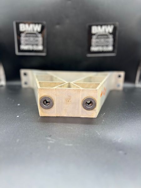 Підсилювач металевий 51617391460 BMW G01 X3 2018-2024 51617391460 фото