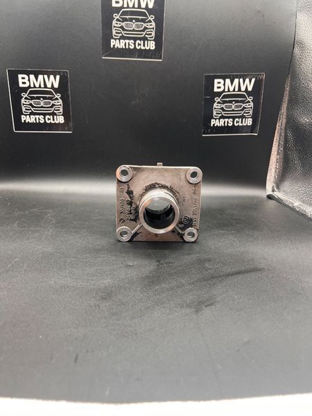 Кронштейн опорний BMW X5 Xdrive F15 2012-2018 31508699441 31508699441 фото