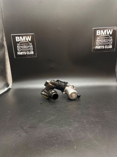 Клапан системи охолодження BMW G30 2017-2018 11518689694 11518689694 фото