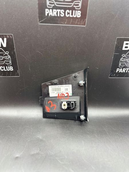 Накладка роз'єма USB 51169292744 BMW X1 F48 2015-2022 51169292744 фото