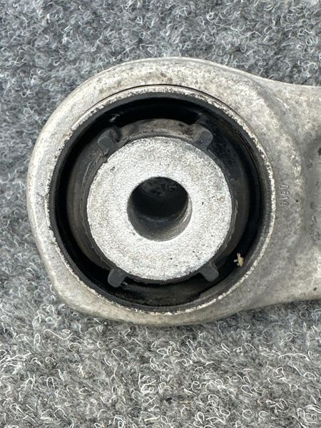 Важіль нижній Ліва сторона Перед BMW G30 530i 2017-2024 31106861177 31106861177 фото
