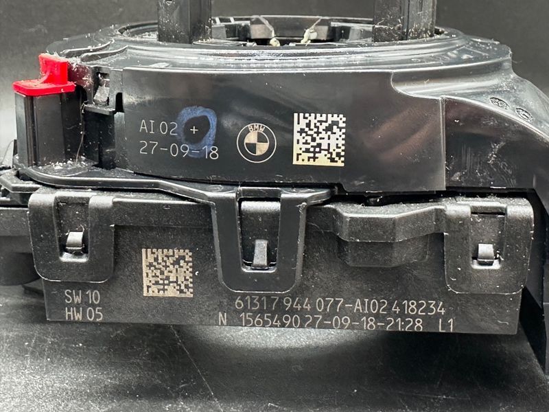 Перемикач підкермовий 61315A819F1 BMW G01 X3 2018-2024 61315A819F1 фото