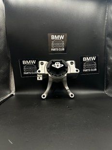 подушка коробки передач BMW 530i G30; 2018-2024 22326862577 фото