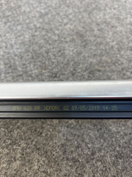Накладка дверей передніх правих 51337465146 BMW G20 330i 2018-2024 51337465146 фото