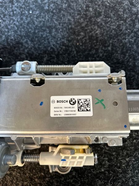 колонка рулевая BMW 530i G30; 2018-2024 32306894879 фото