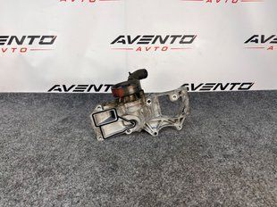 Насос рідини охолоджуючої з кронштейном 11518601366 BMW F48 X1 2015-2022 11518601366 фото