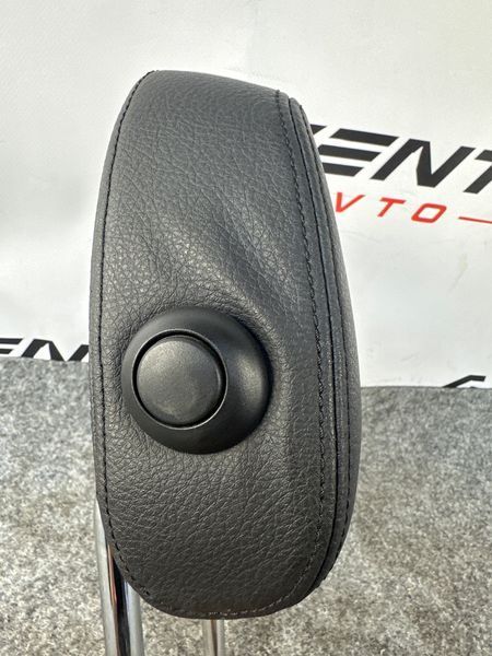 Підголовник задній 52207384917 BMW X1 F48 2015-2022 52207384917 фото