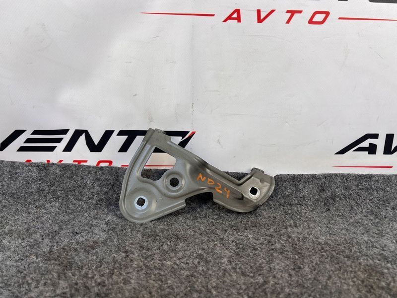 Кронштейн крила лівий BMW 330i G20 41008494433 41008494433 фото