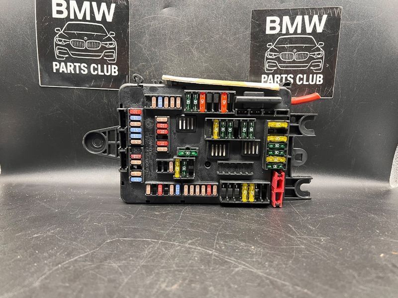 блок запобіжників BMW X5 Xdrive F15 61149316569 61149316569  фото