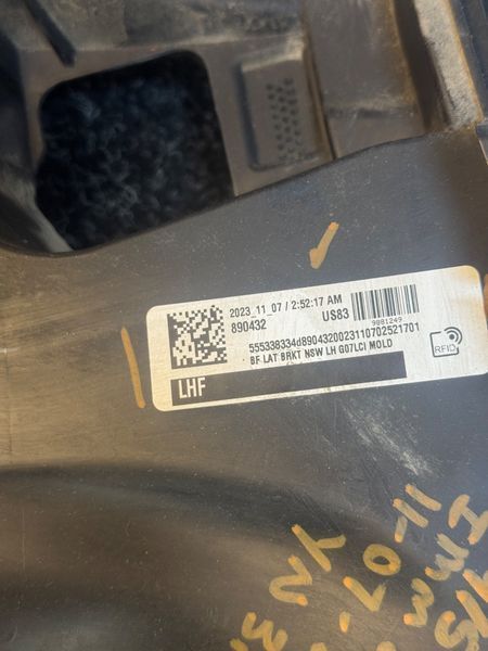 Кронштейн/кріплення бампера переднього ліве BMW G07 LCI 2022-2025 51115A47109 51115A47109 фото
