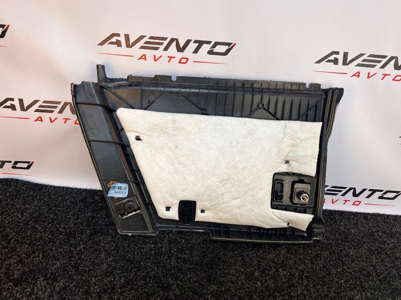 Обшивка багажника права 51477326708 BMW X5 Xdrive F15 2012-2018 51477326708 фото