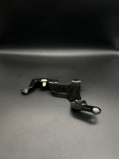 Кронштейн BMW G01 X3 2018-2024 61139391843 61139391843 фото