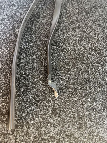 Молдинг дверей верхній задній лівий BMW G01 X3 2018-2024 51357393447 51357393447 фото