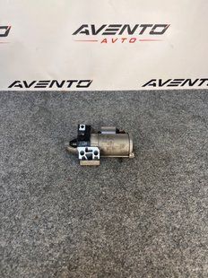 Стартер BMW 5 G30 X3 G01 2017-2024 12418625995 12418625995 фото