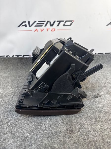 Бардачок коричневий MOKKA BMW X1 F48 51166969712 51166969712 фото