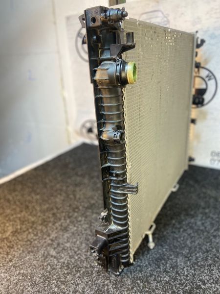 радіатор охолодження двигуна BMW X3 G01 2018-2024 17119797807 17119797807 фото