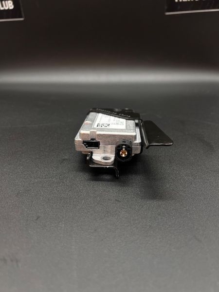 блок USB BMW G30 530i 2017-2024 84109355549 84109355549 фото