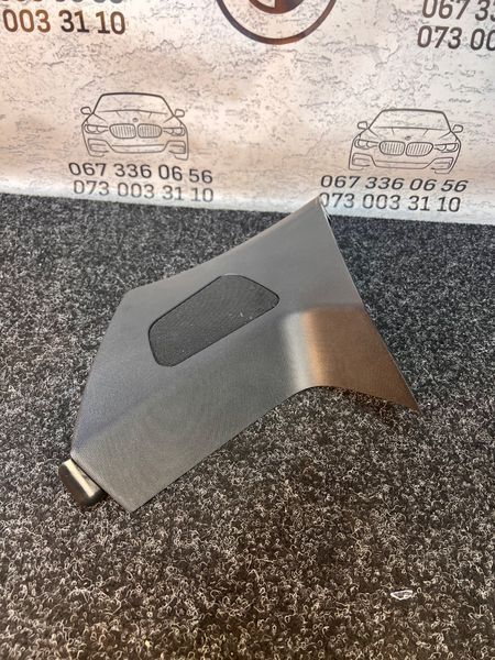 Накладка задньої стійки права 51437848996 BMW X5 Xdrive F15 2012-2018 51437848996 фото
