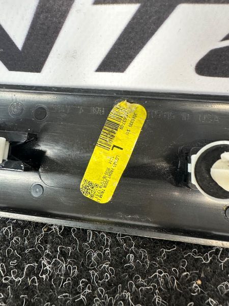 Накладка порога внутрішня Л 51437446637 BMW X3 G01 2016-2024 51437446637 фото