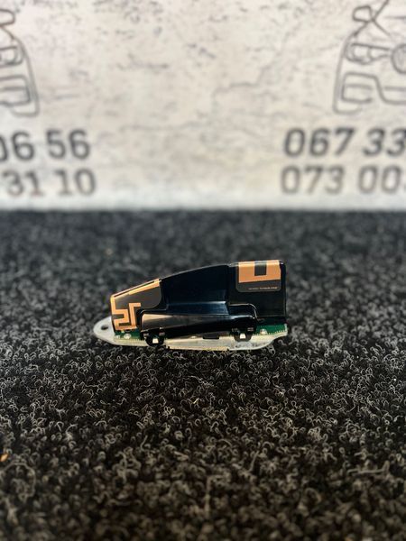 антена на даху 65206826327 BMW 5 Series G30 2015&ndash;2020 65206826327 фото