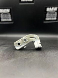 Кріплення крилаBMW BMW 328i F30 2012-2018 41358066939 41358066939 фото