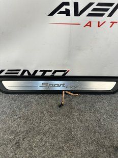 Накладка порогу Sport line передня 51477405774 BMW 330i G20 2018-2024 51477405774 фото