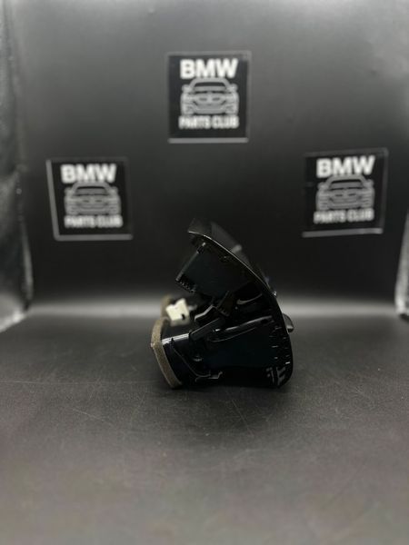 решетка вентиляционная BMW 530i G30; 2018-2024 64229357865 фото