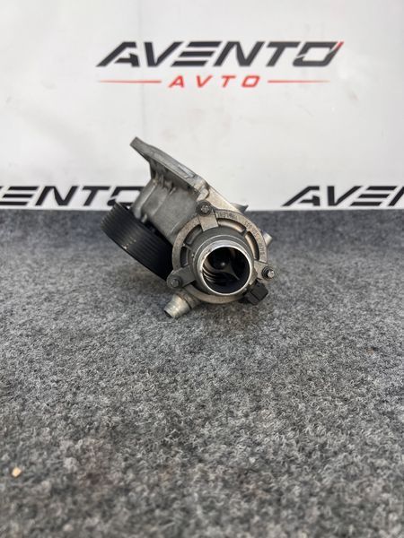 Насос системи охолодження механічний 11517548263 BMW X5 F15 2012-2018 11517548263 фото