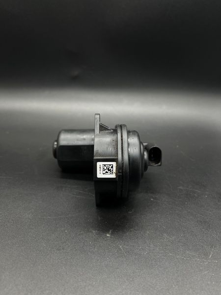 Моторчик ручника 34216870567 BMW G30 530i 2017-2024 34216870567 фото