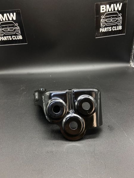 Кронштейн крила (нове) BMW X5 G05 2017-2025 41007492365 41007492365 фото