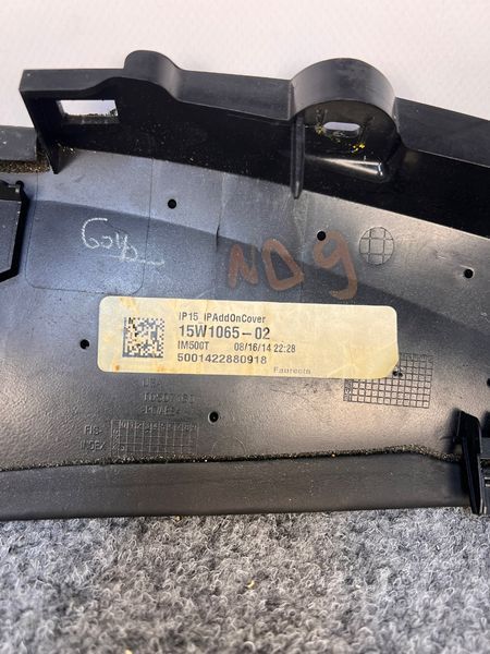 Накладка на торпеду права зверху 51459278260 BMW X5 Xdrive F15 2012-2018 51459278260 фото