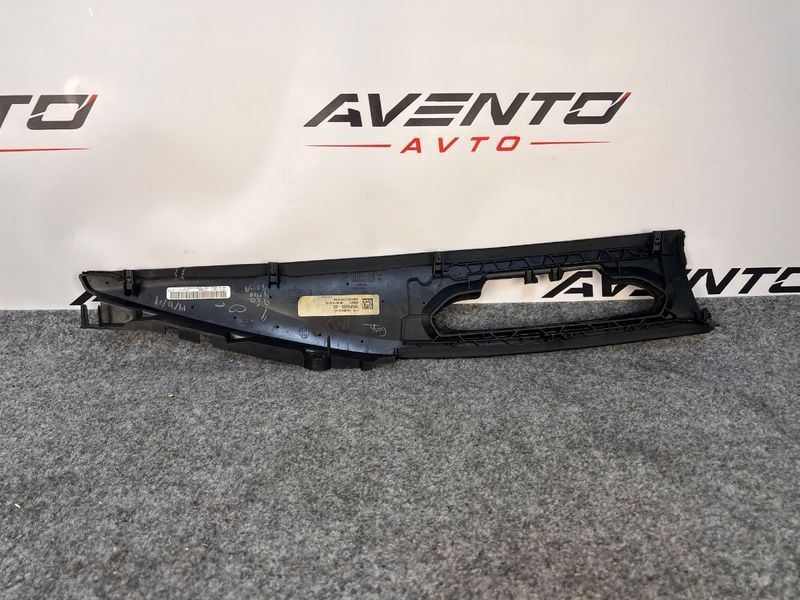 Накладка на торпеду права зверху 51459278260 BMW X5 Xdrive F15 2012-2018 51459278260 фото