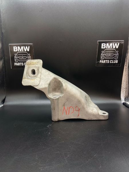 Кронштейн двигуна правий BMW X5 Xdrive F15 2011-2018 22116882036 22116882036 фото