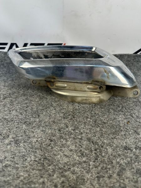 Насадка глушника ліва BMW X7 G07 51125A5C8D1 51125A5C8D1 фото