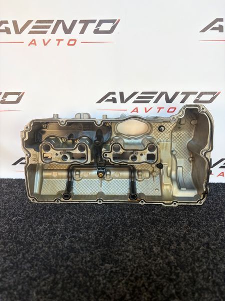 Кришка головки блоку циліндрів 5-8 BMW X5 Xdrive F15 2012-2018 11127636612 11127636612 фото