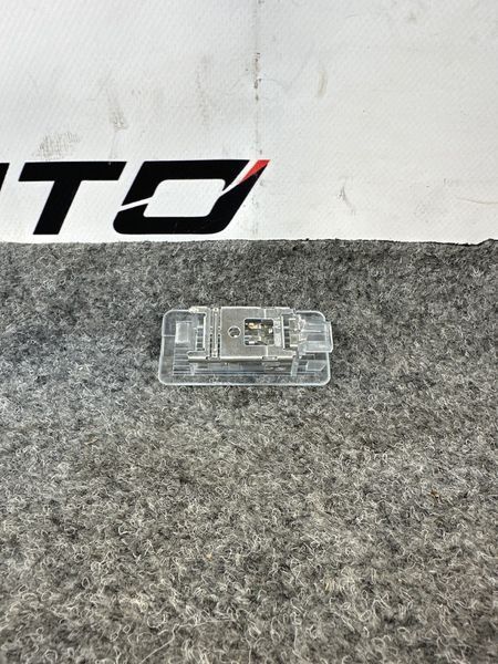 Плафон BMW X1 F48 2015-2022 63319270506 63319270506 фото