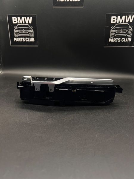 панель управления центральной консоли BMW 530i G30; 2018-2024 61316993923 фото
