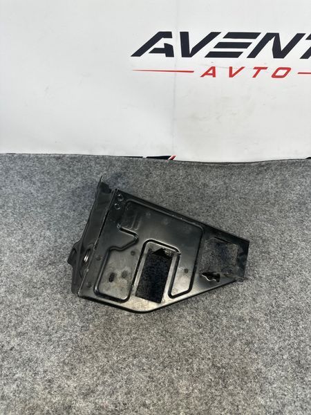 Кріплення фари права BMW X1 F48 2015-2022 51647342502 51647342502 фото