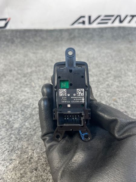 Кнопка включення паркінгу 61319877887 BMW F48 X1 2015-2022 61319877887 фото