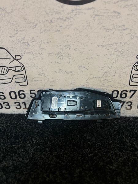 блок стеклоподъемников BMW 530i G30; 2018-2024 61315A5AAA3 фото